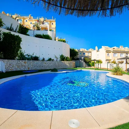 Holiday Residencial Montesol